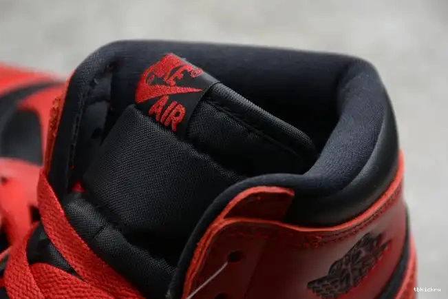 Reps TBkick Red Varsity Air BQ4422-600 High 1 Jordan 85 0503